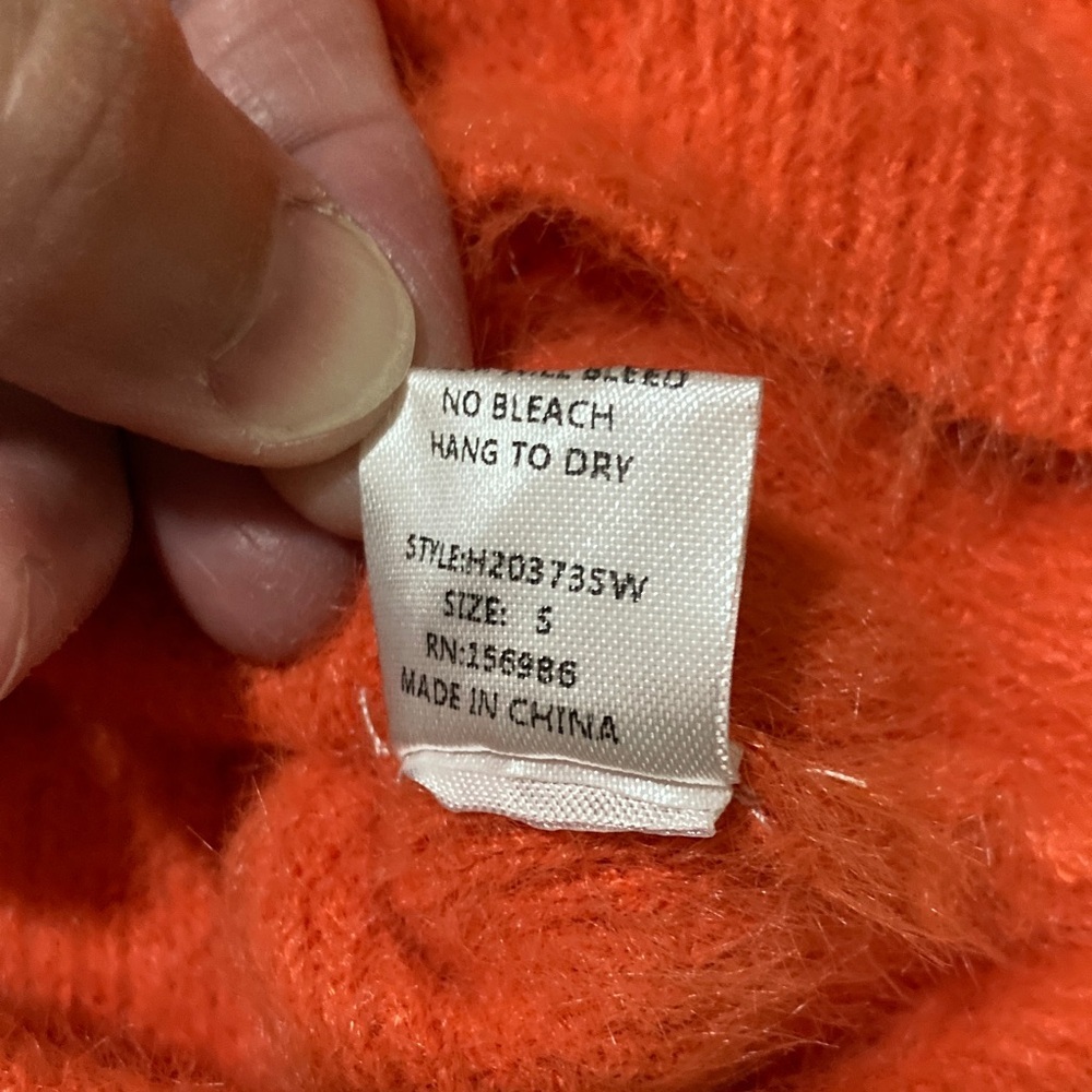 Cropped Fuzzy V-Neck Cardigan Sweater - Orange - Picture 11 of 11